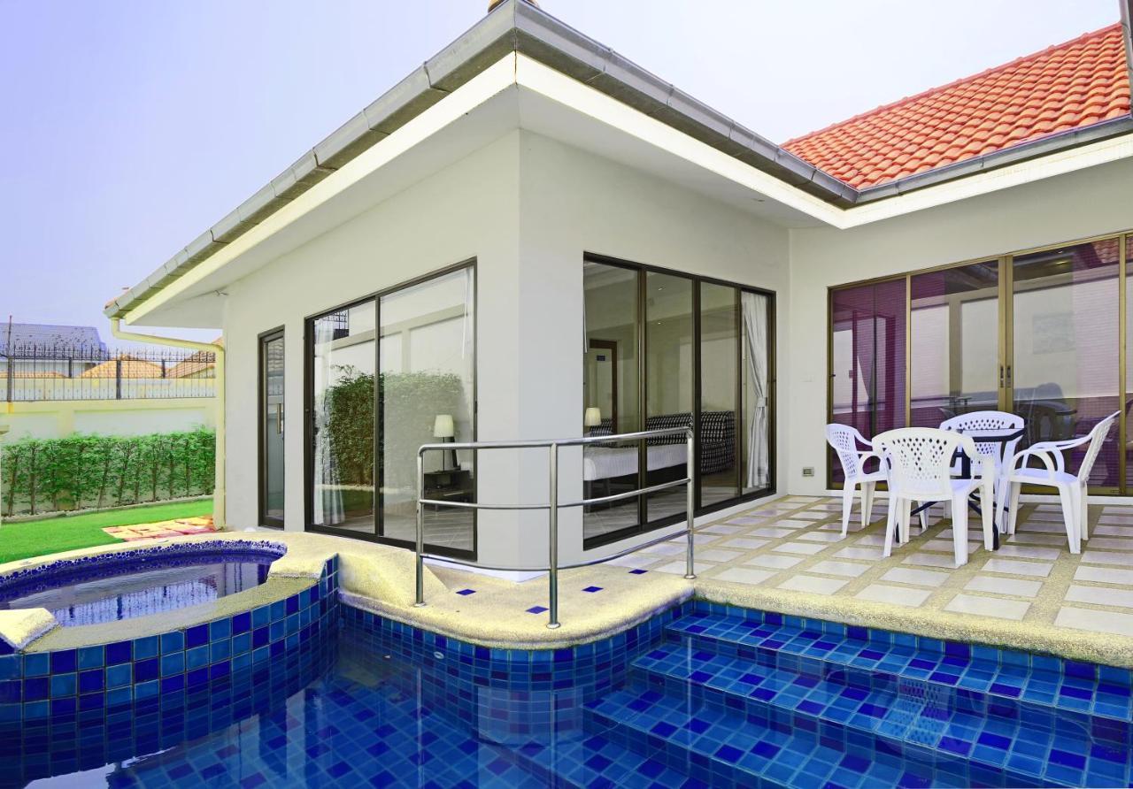 Avoca Pool Villas Pattaya Ruang foto